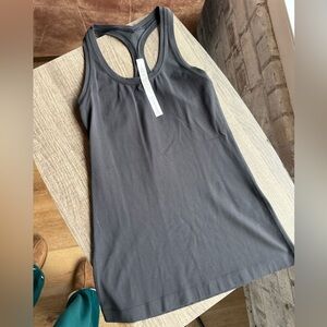 Lululemon Razorback Tank Top